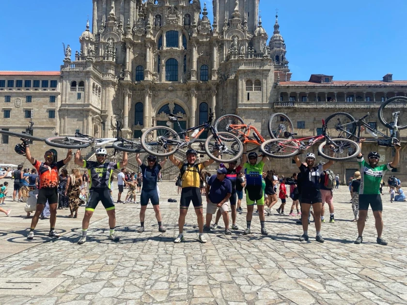 La Emoción de Llegar a la Plaza de Obradoiro en el Camino de Santiago