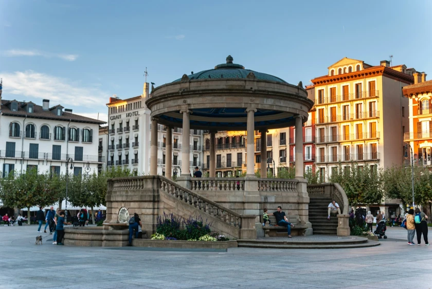 De Pamplona a Puente la Reina